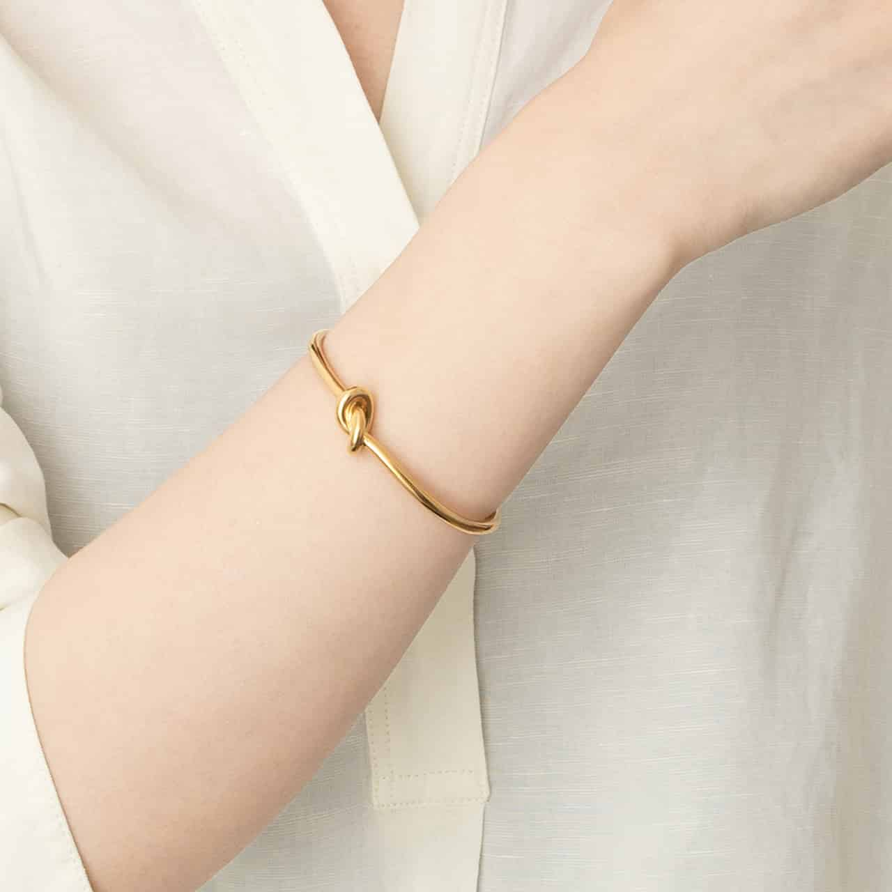 CELINE KNOT EXTRA-THIN BRACELET 46P46 セリーヌ ノット エクストラ 