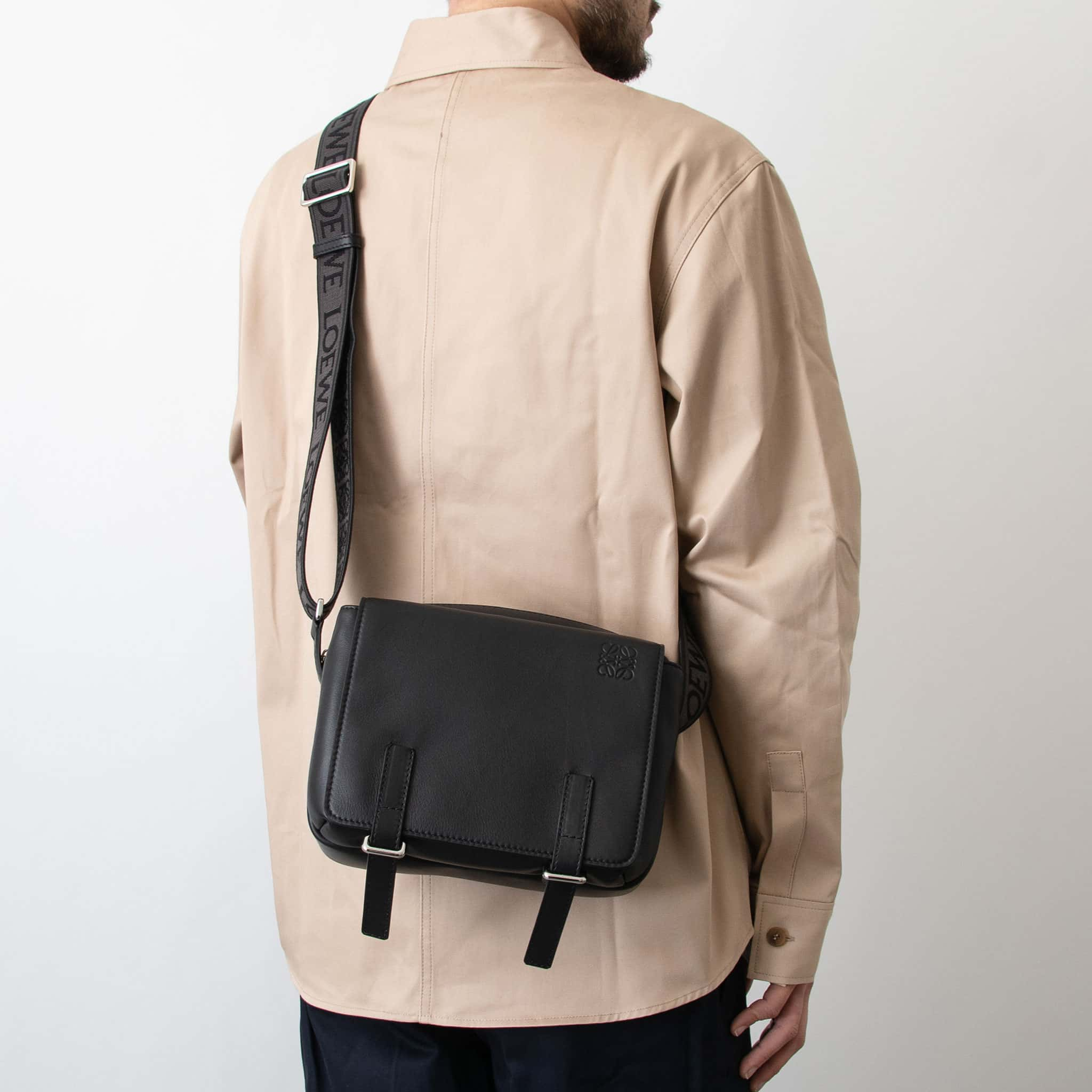 LOEWE MILITARY XS MESSENGER BAG B553A72X27 ロエベ バッグ メンズ ミリタリー メッセンジャーバッグ –  CHG