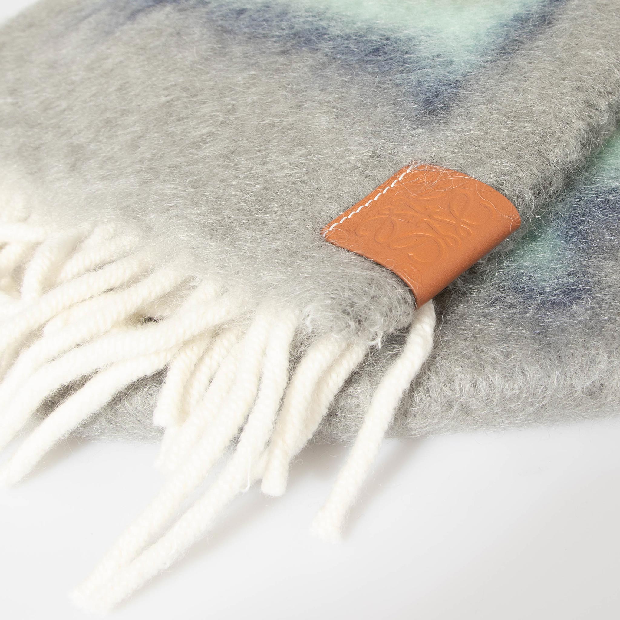 ロエベ LOEWE マフラー SCARF スカーフ ウール モヘア F811257X03 – CHG