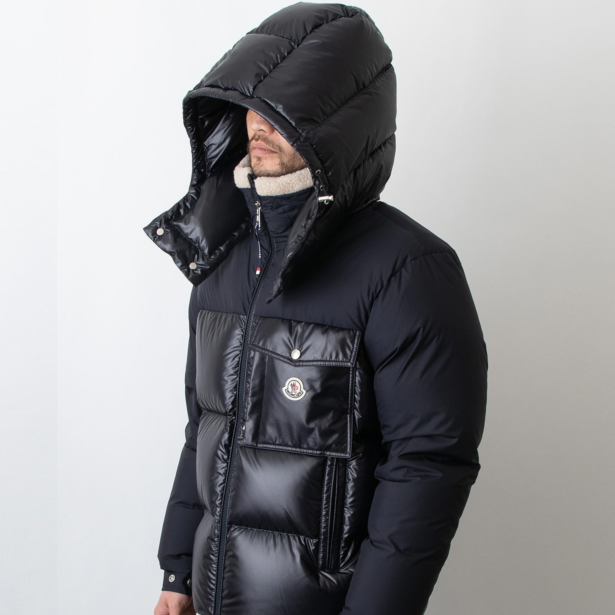 MONCLER BAYUDA モンクレール メンズ ダウンジャケット ショート 1A002.67 – CHG