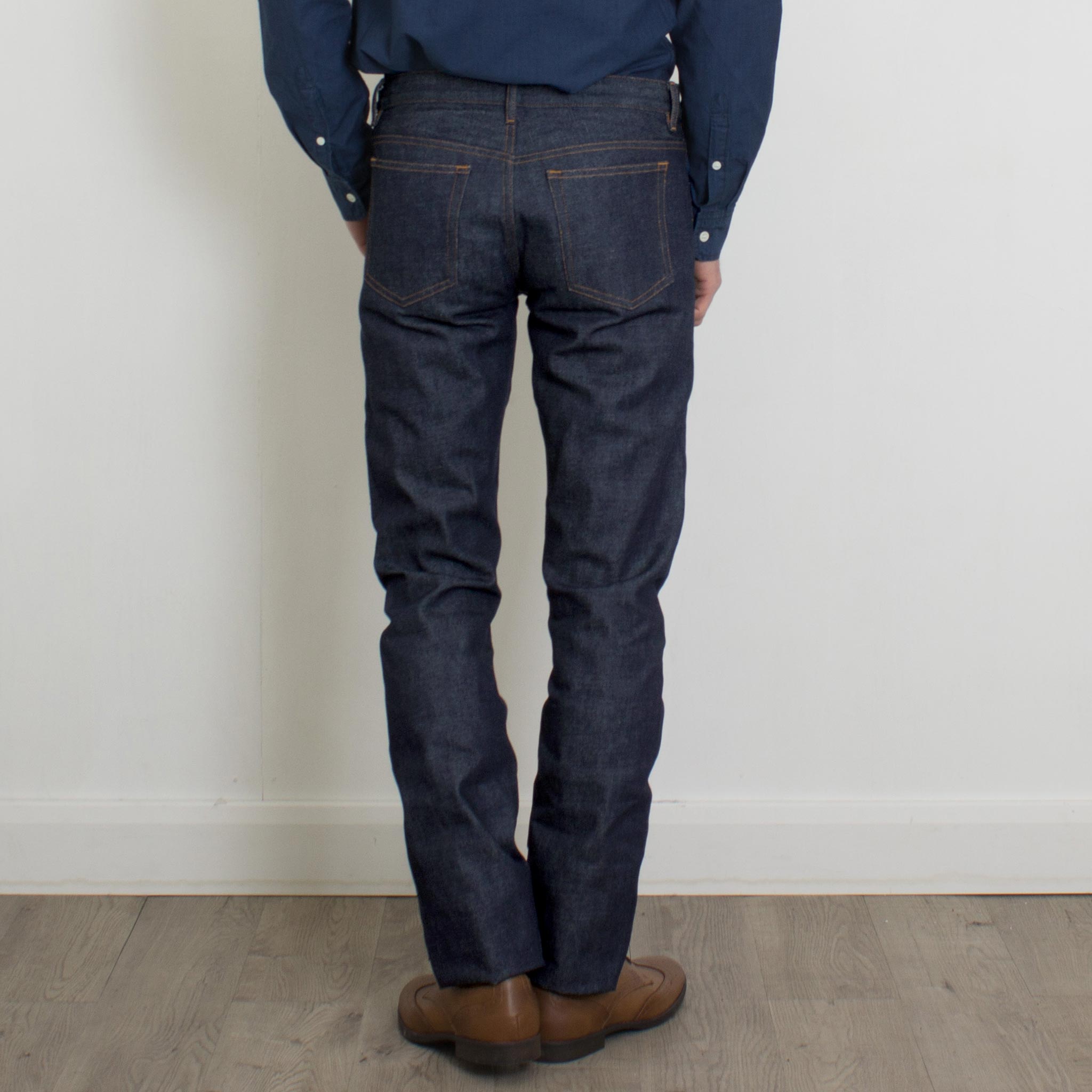 A.P.C. - PETIT STANDARD - LOW RISE STRAIGHT JEANS - CODBS M09002 