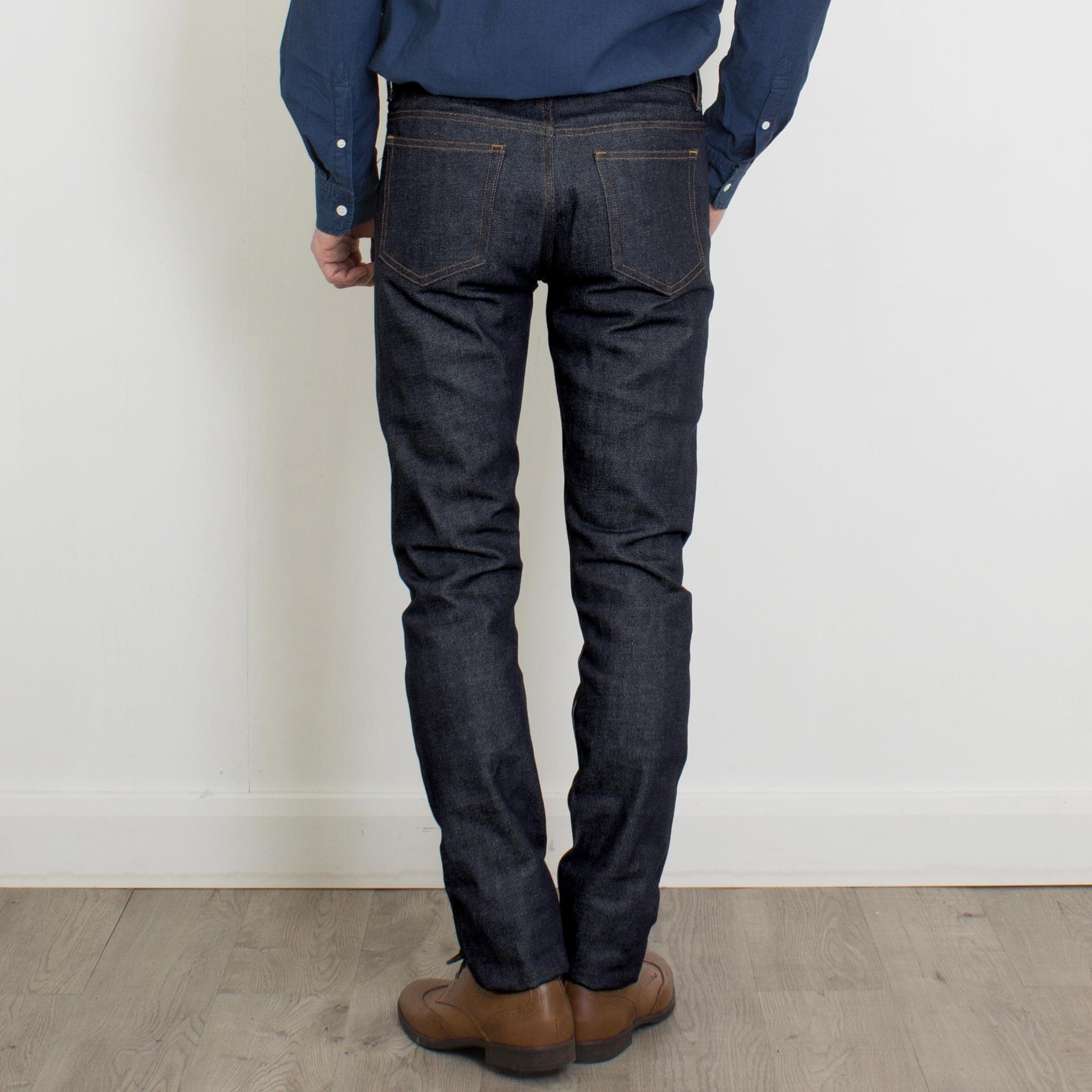 A.P.C. - PETIT NEW STANDARD - MID RISE STRAIGHT JEANS - CODBS 