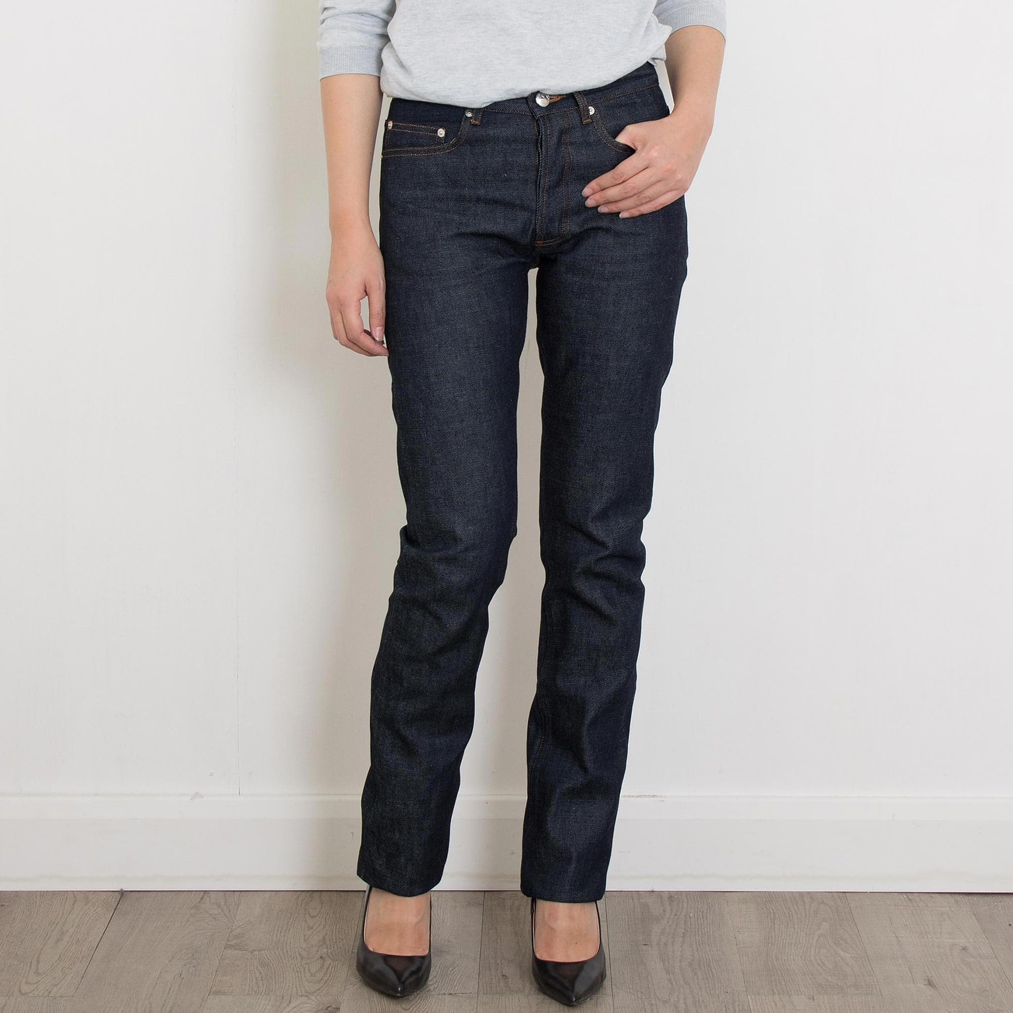 A.P.C. - NEW STANDARD - MID RISE STRAIGHT JEANS CODBS M09001 IAI